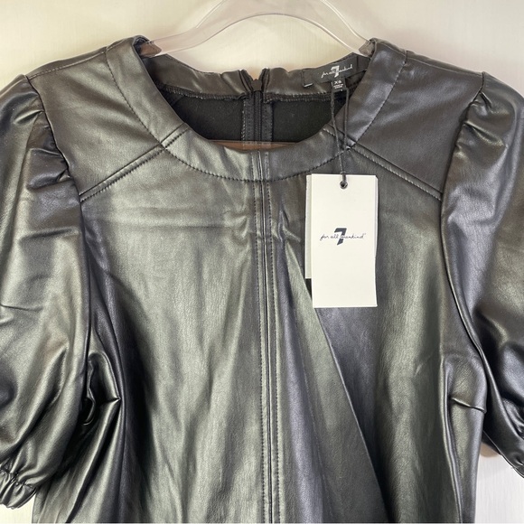NWT 7 for All Mankind Short Sleeve Faux Leather Top Sz: XS - Picture 2 of 14